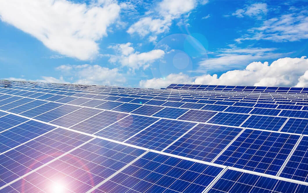 ソーラーパネル